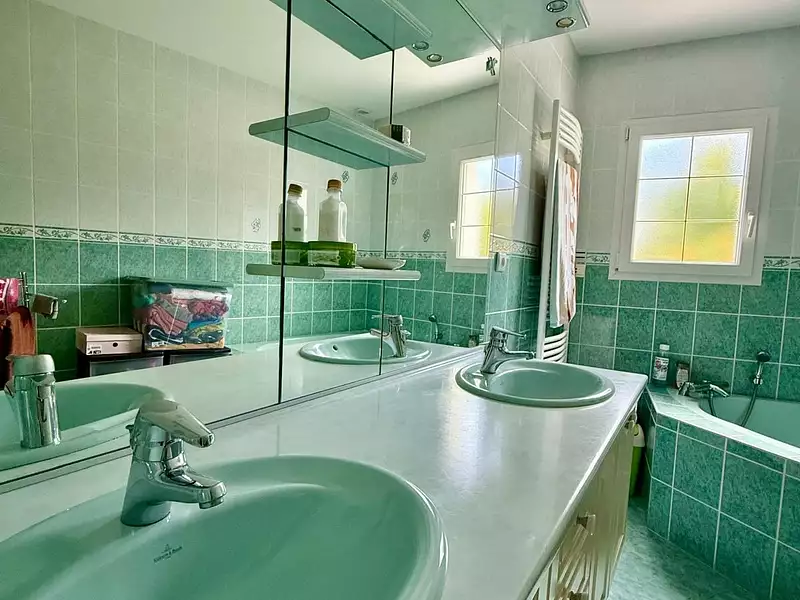 Maison, 122 m²