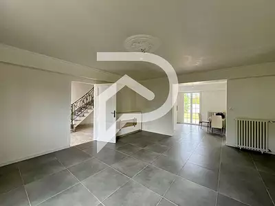 Maison, 169 m²