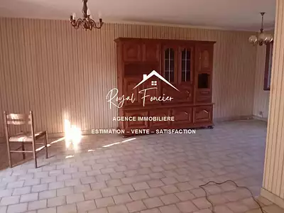 Maison, 77 m²