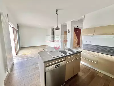 Maison, 169 m²