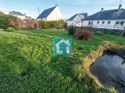 Terrain, 351 m²