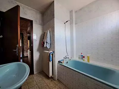 Maison, 235 m²