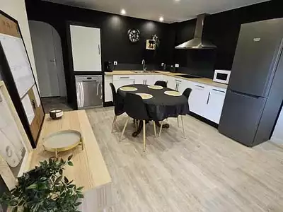 Maison, 210 m²