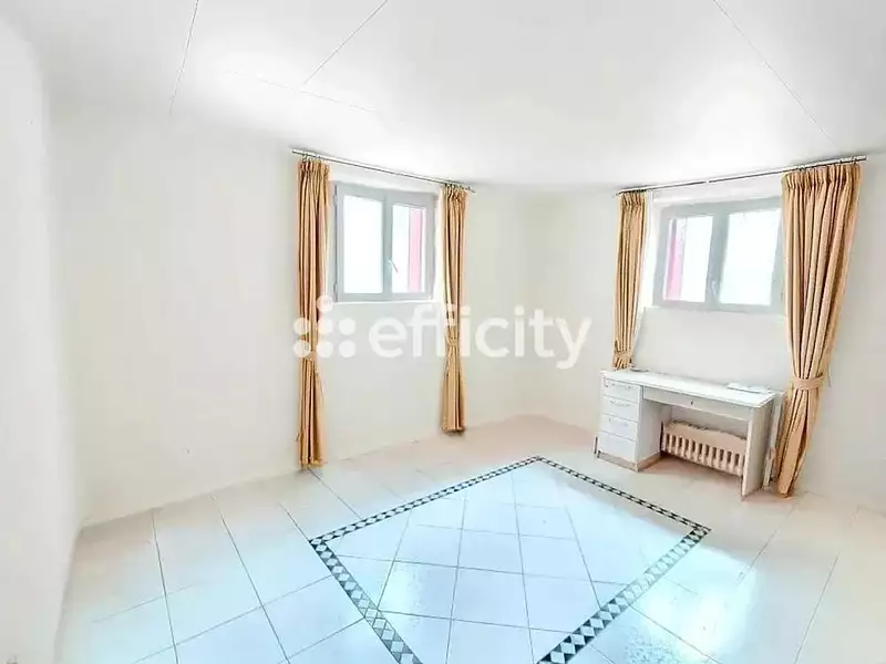 Maison, 135 m²