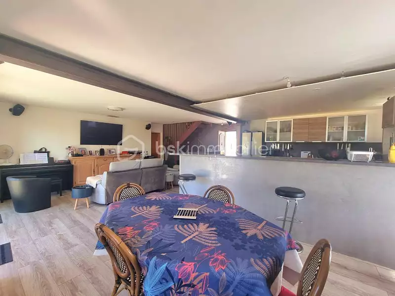 Maison, 125 m²