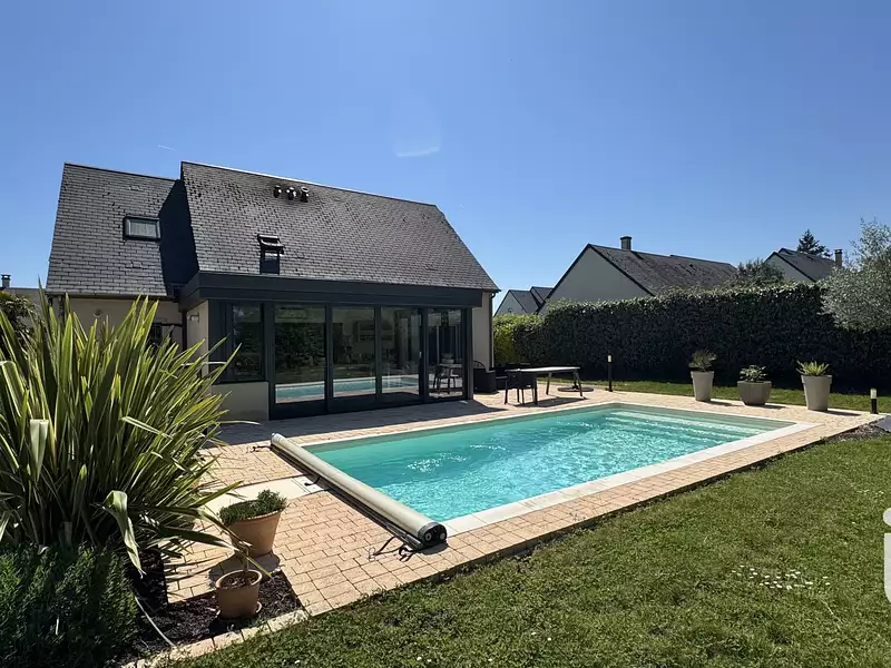 Maison, 153 m²