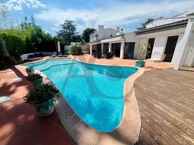Maison, 200 m²
