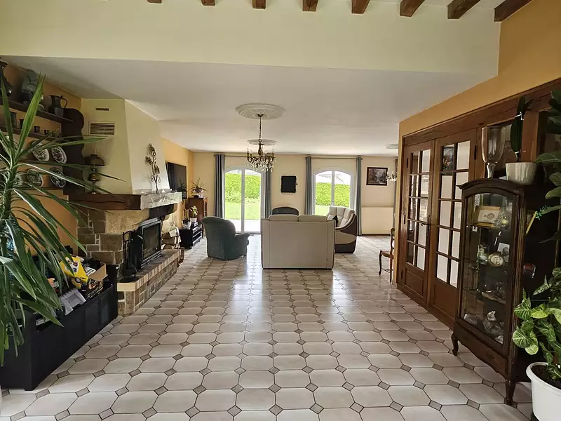 Maison, 230 m²