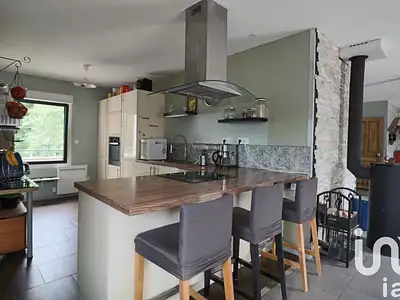 Maison, 122 m²