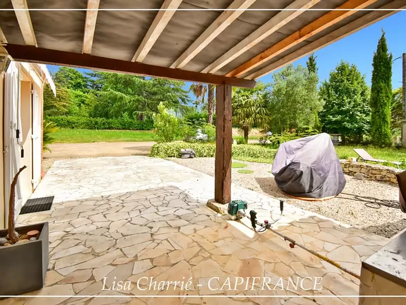 Maison, 295 m²