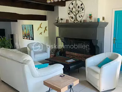 Maison, 184 m²