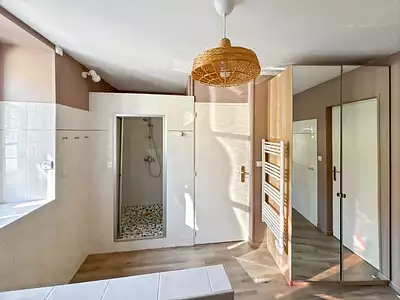 Maison, 210 m²