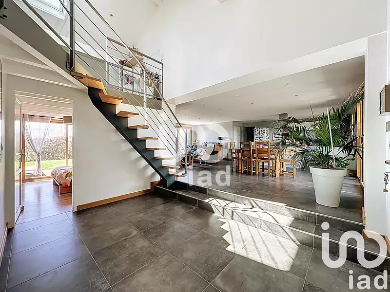 Maison, 164 m²