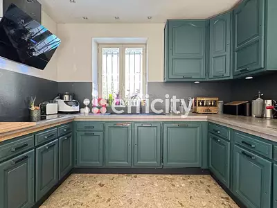 Maison, 450 m²