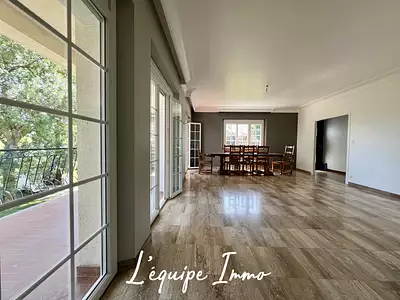 Maison, 190 m²