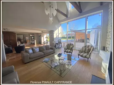 Maison, 265 m²