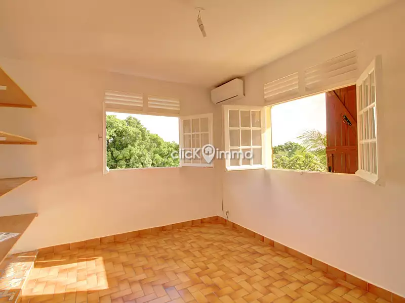 Maison, 115 m²