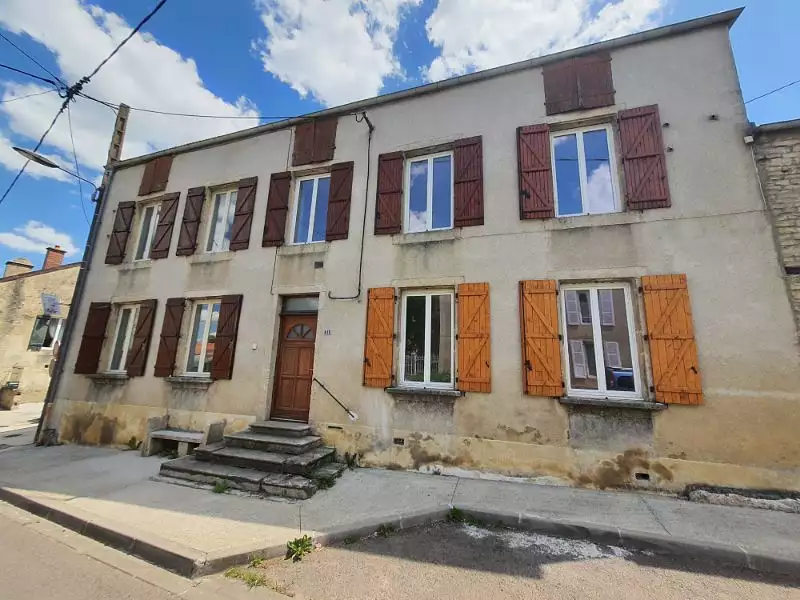 Immeuble, 200 m²