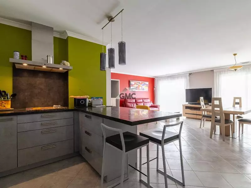 Maison, 92 m²