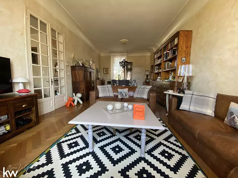 Maison, 208 m²