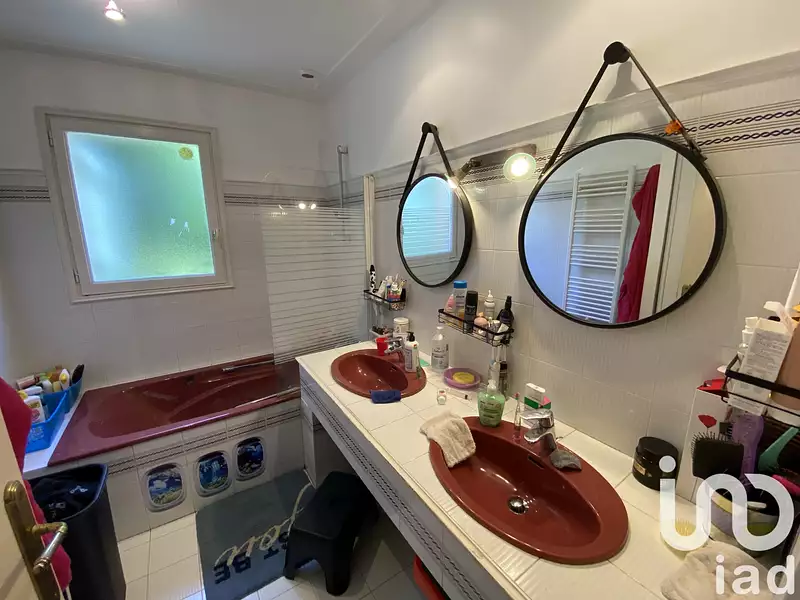 Maison, 145 m²