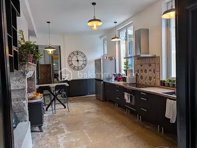 Maison, 250 m²