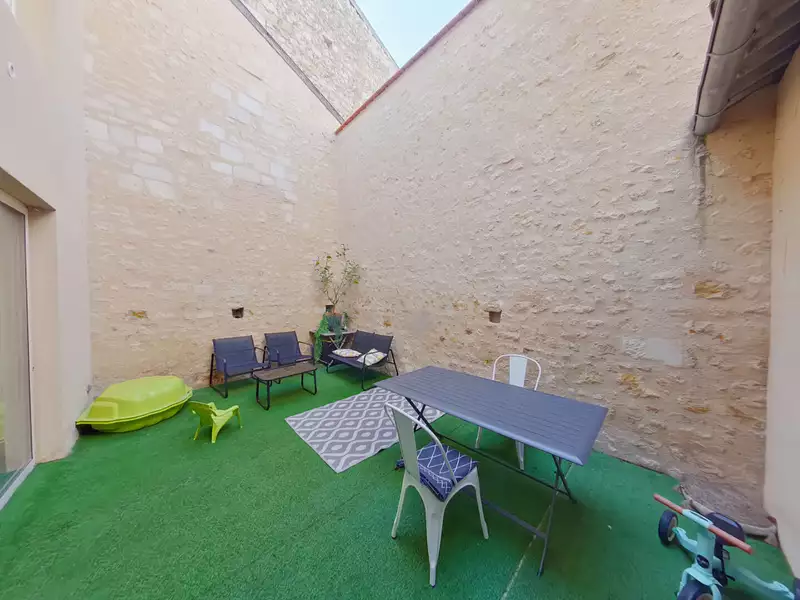 Maison, 220 m²