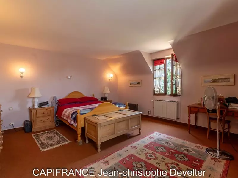 Maison, 250 m²