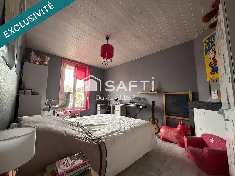Maison, 162 m²