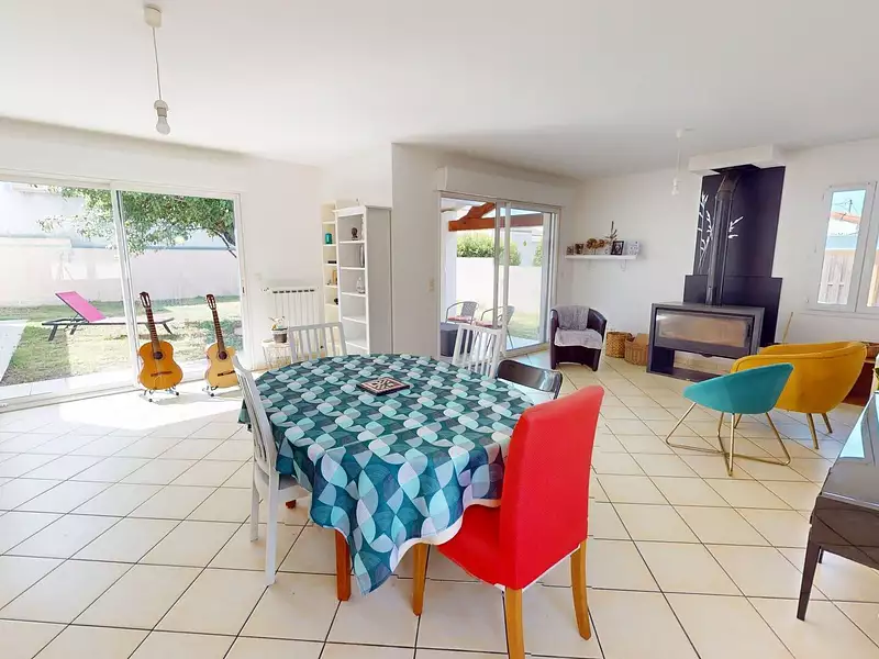 Maison, 128 m²