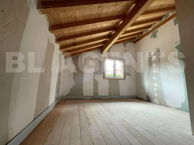 Maison, 175 m²