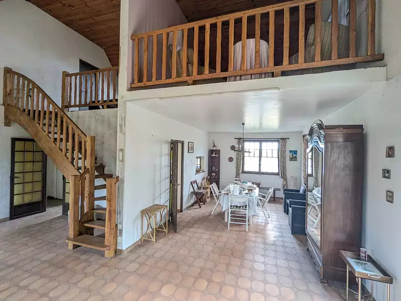 Maison, 186 m²