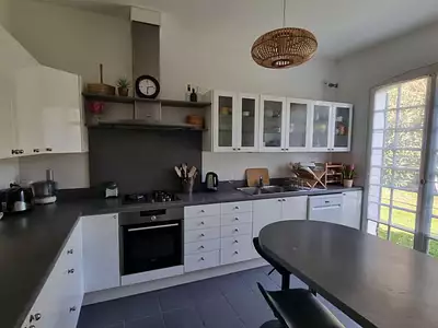 Maison, 233 m²