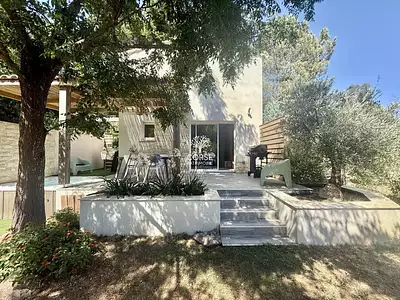 Maison, 190 m²