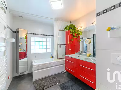 Maison, 130 m²