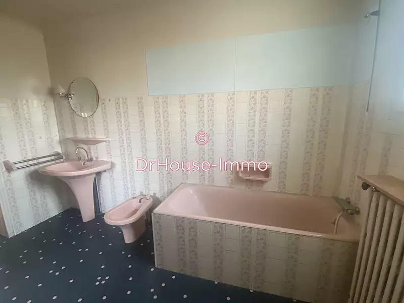 Maison, 174 m²