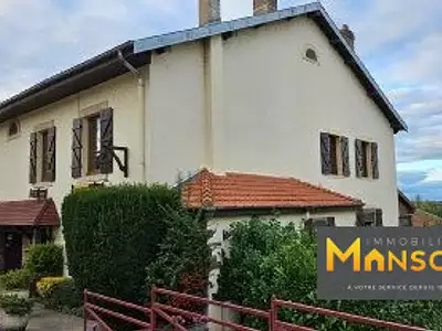 Maison, 239 m²