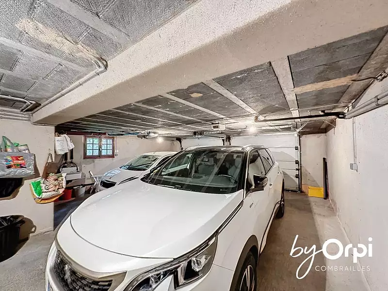 Maison, 319 m²