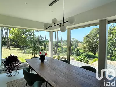 Maison, 210 m²