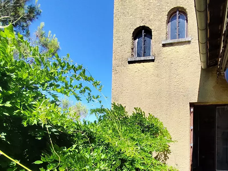 Maison, 242 m²