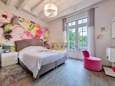 Maison, 250 m²