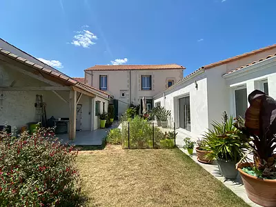 Maison, 230 m²