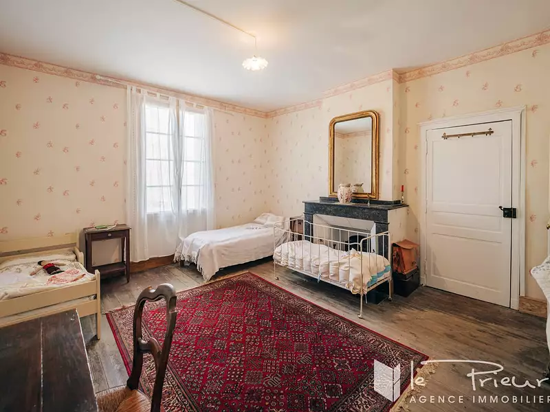 Maison, 340 m²