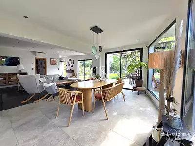 Maison, 156 m²