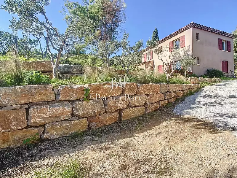 Maison, 175 m²