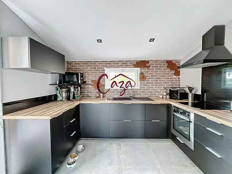 Maison, 169 m²
