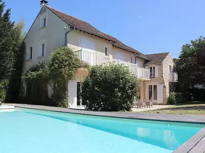 Maison, 250 m²