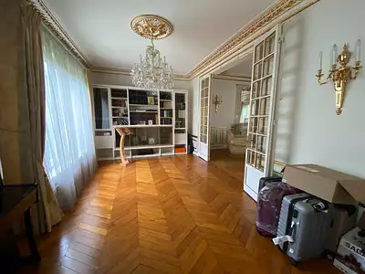 Maison, 250 m²