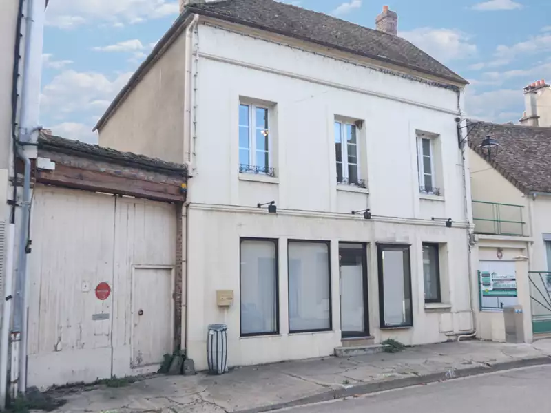 Maison, 163 m²