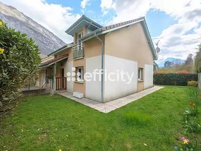Maison, 159 m²